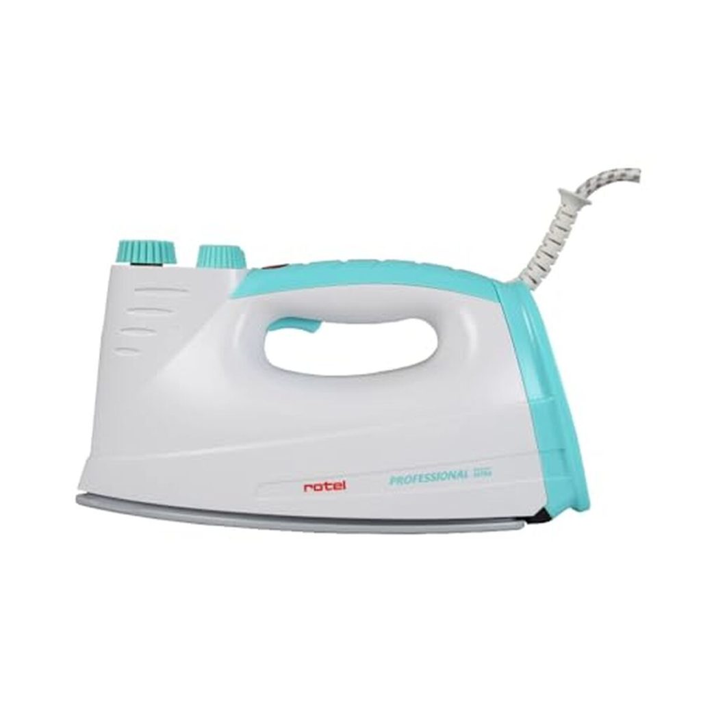 Test du fer à repasser Rotel 800W : efficacité à vapeur et semelle en céramique