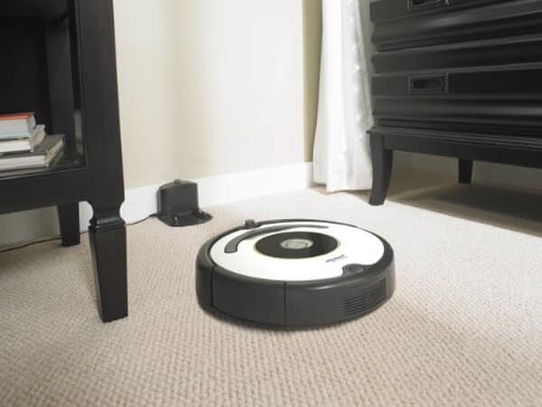 Découvrez notre test complet du Roomba 620 d'iRobot : performances, avantages et inconvénients de cet aspirateur autonome pour votre maison. 
