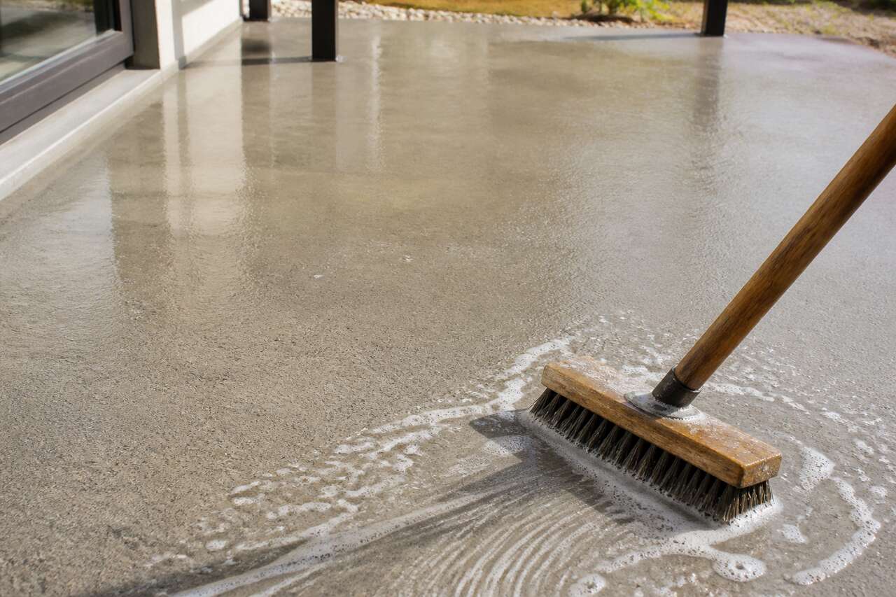 Nettoyage terrasse béton : 5 astuces efficaces pour un résultat impeccable