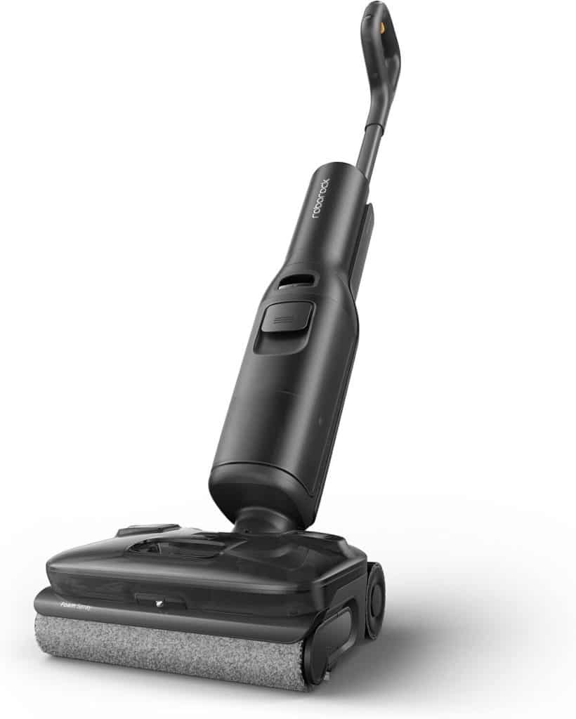 Test de l'aspirateur Robotock F25 Ace Pro noir : puissance d'aspiration et nettoyage moussant